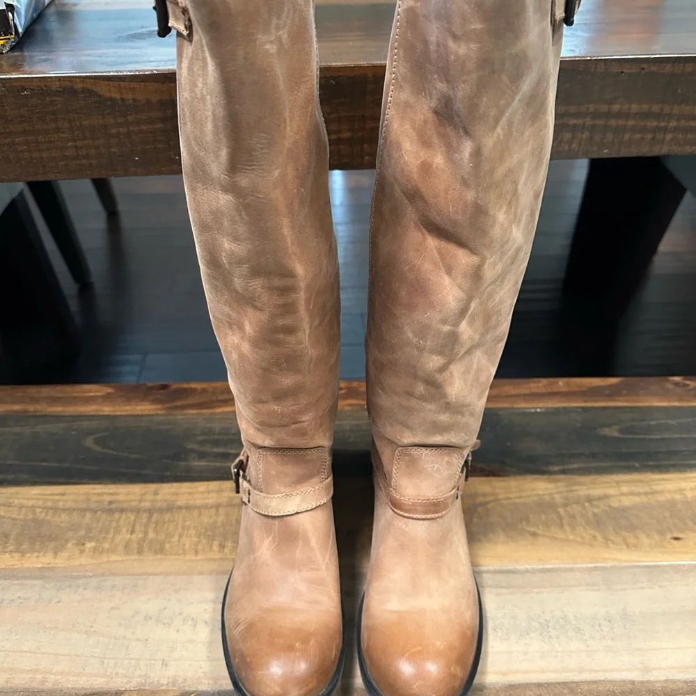 Steve Madden Brown Leather Heeled Boots - Picture 2 of 8